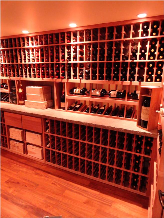 wooden-wine-rack-with-ambient-lighting