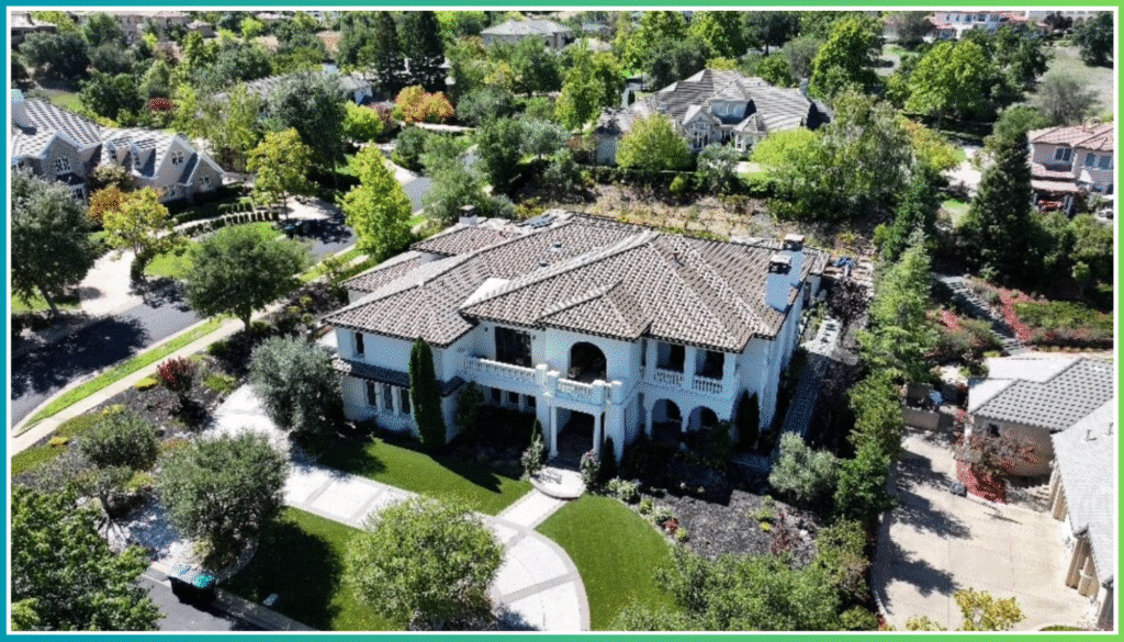 Luxury home wine cellars 